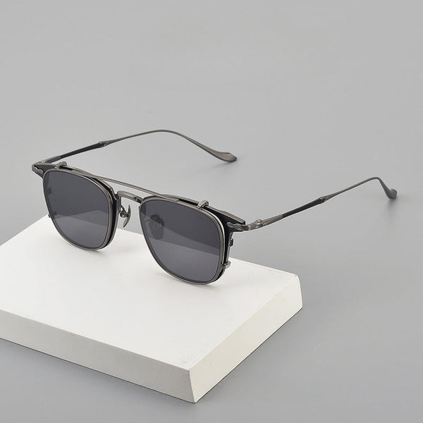 Chi Titanium Vintage Eyeglasses Frame With Sunglasses Clips