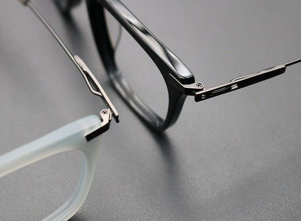 Retro Titanium Square Glasses Frame SC216